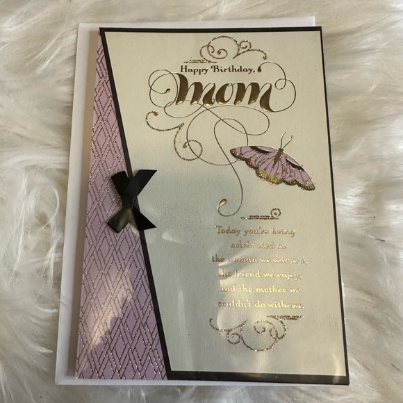 🧡10/$10 Elegant Birthday Card for Mom with Butterfly Design - Picture 1 of 3